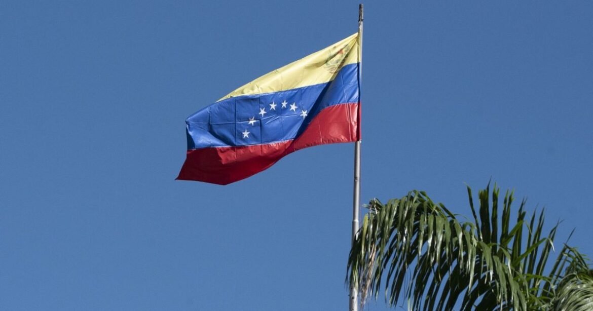FMI alerta: situação econômica e humanitária da Venezuela é alarmante.