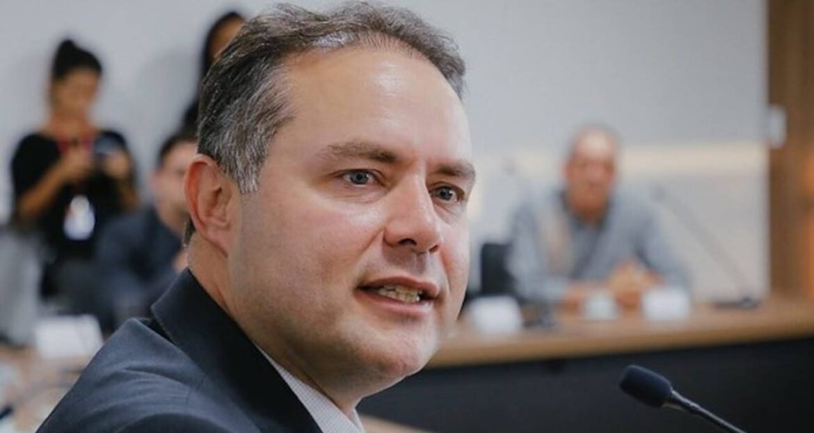 Ministro Renan Filho afirma que próximos IPOs se concentrarão em infraestrutura; Selic a 12% está no foco