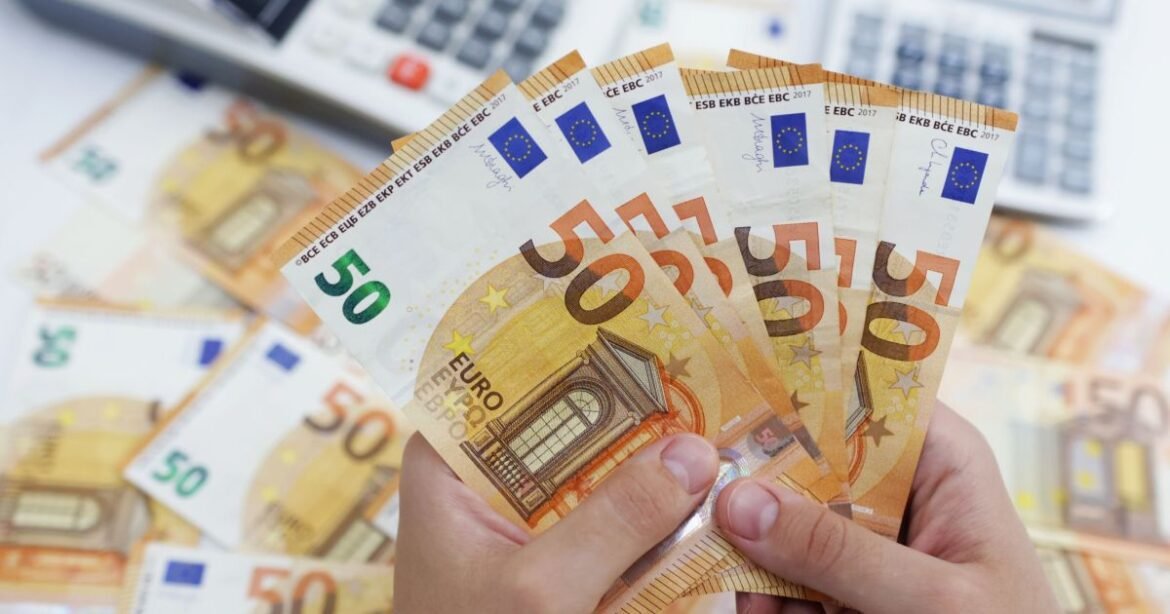 Ministros da Zona do Euro Avaliarão a Criação de Stablecoins em Euro