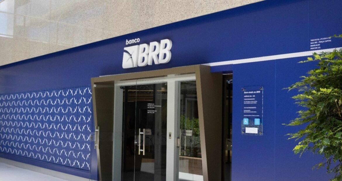 PF inicia investigação sobre possíveis fraudes na gestão do BRB, afirmam fontes.