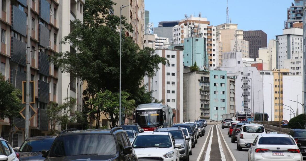 Relator revoga novas taxas do novo marco do transporte público