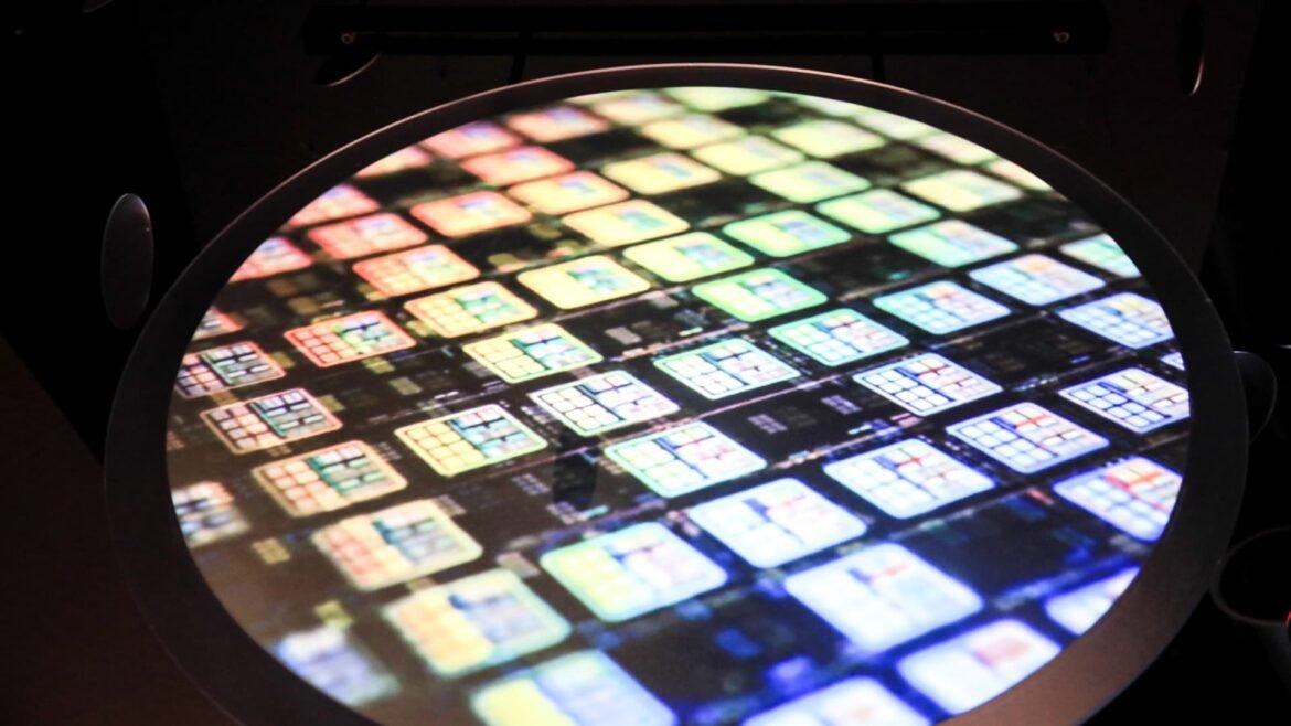 Taiwan rejeita pressão dos EUA para absorver 40% de sua cadeia de suprimentos de chips.