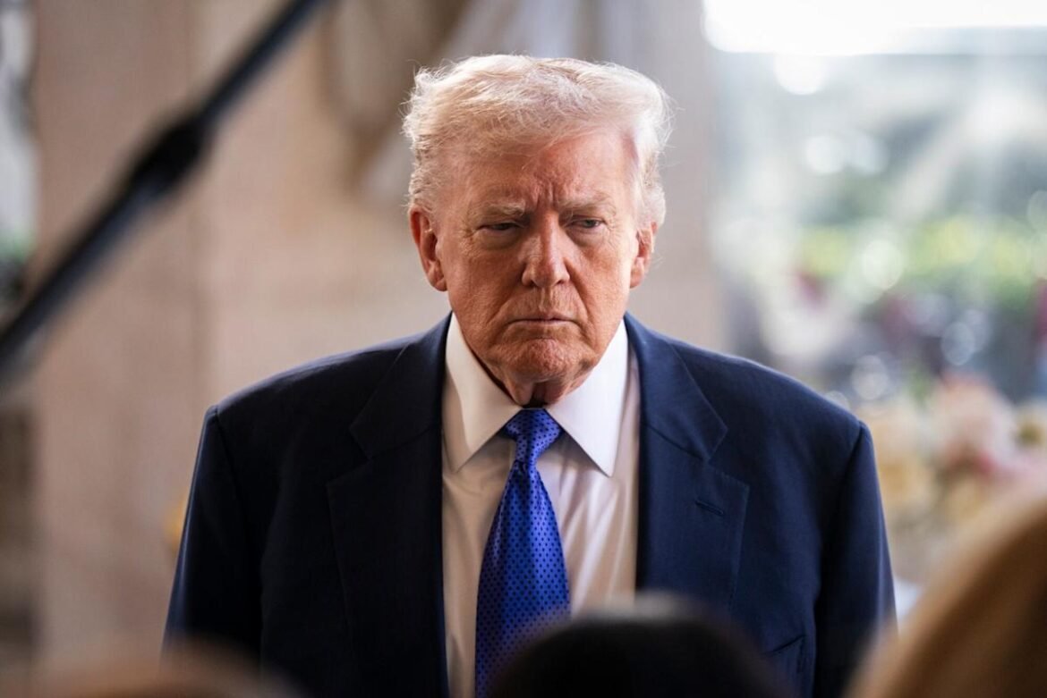 Trump Lança Estoque de Minerais Críticos de US$ 12 Bilhões para Reduzir Dependência da China