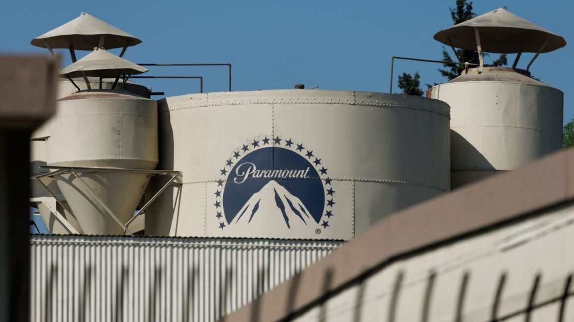 Warner Bros. Discovery considera a oferta da Paramount superior à da Netflix