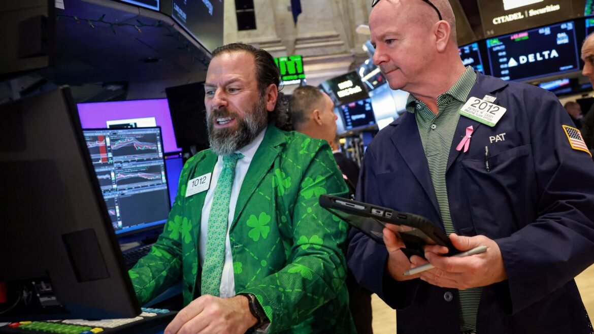 Mercado de Ações Hoje: Atualizações Ao Vivo