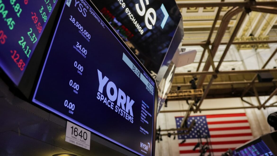 Ações com as Maiores Oscilações no Pré-Mercado: YSS, SMCI, PL, FX