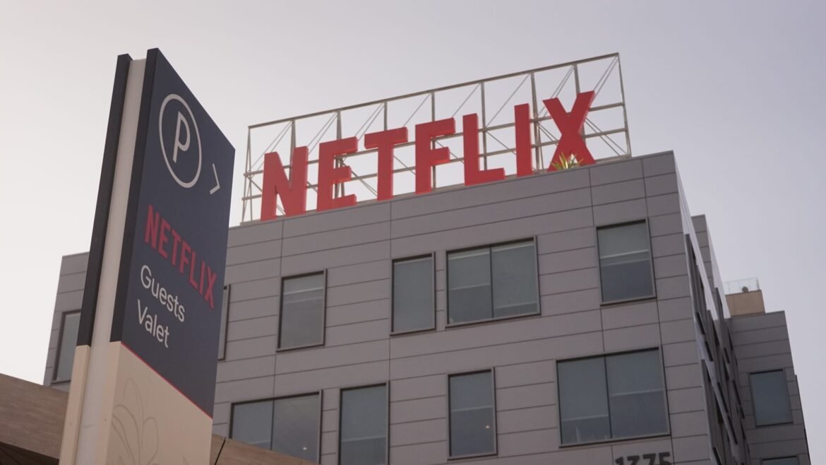 Adquira a Netflix: Crescimento impulsionado por anúncios, poder de precificação e IA generativa, afirma a CFRA.