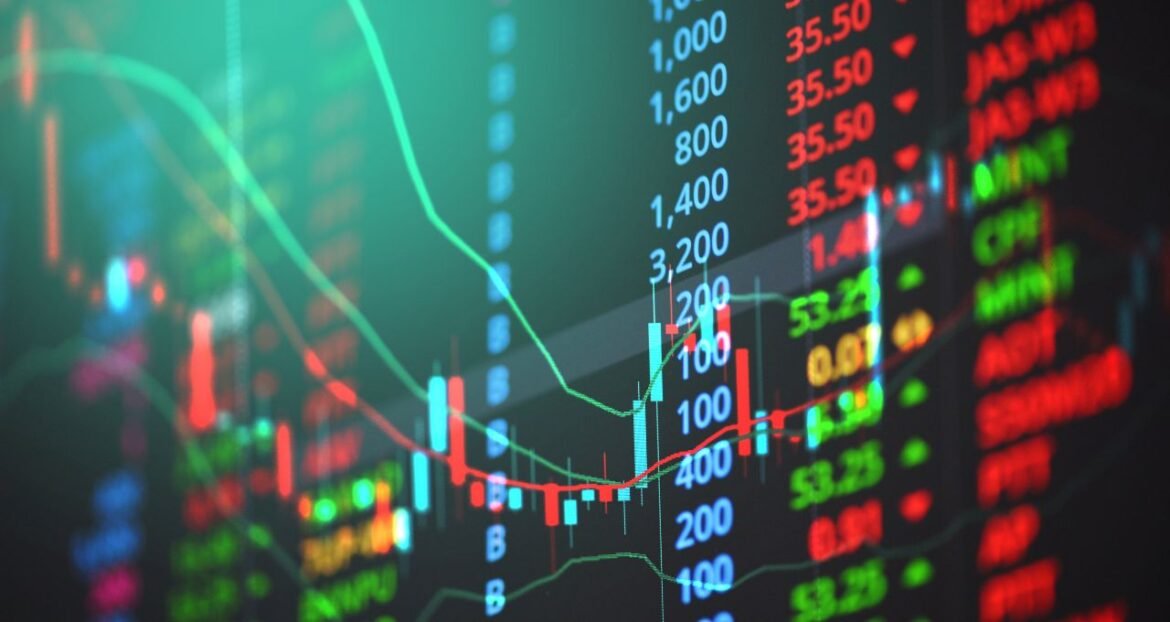 Como o Ibovespa, os juros futuros e o dólar devem reagir às decisões do Copom