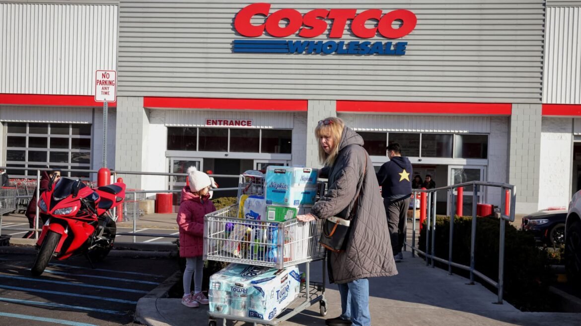 Costco transforma a dor na bomba de combustível em um poderoso atrativo para as vendas na loja.