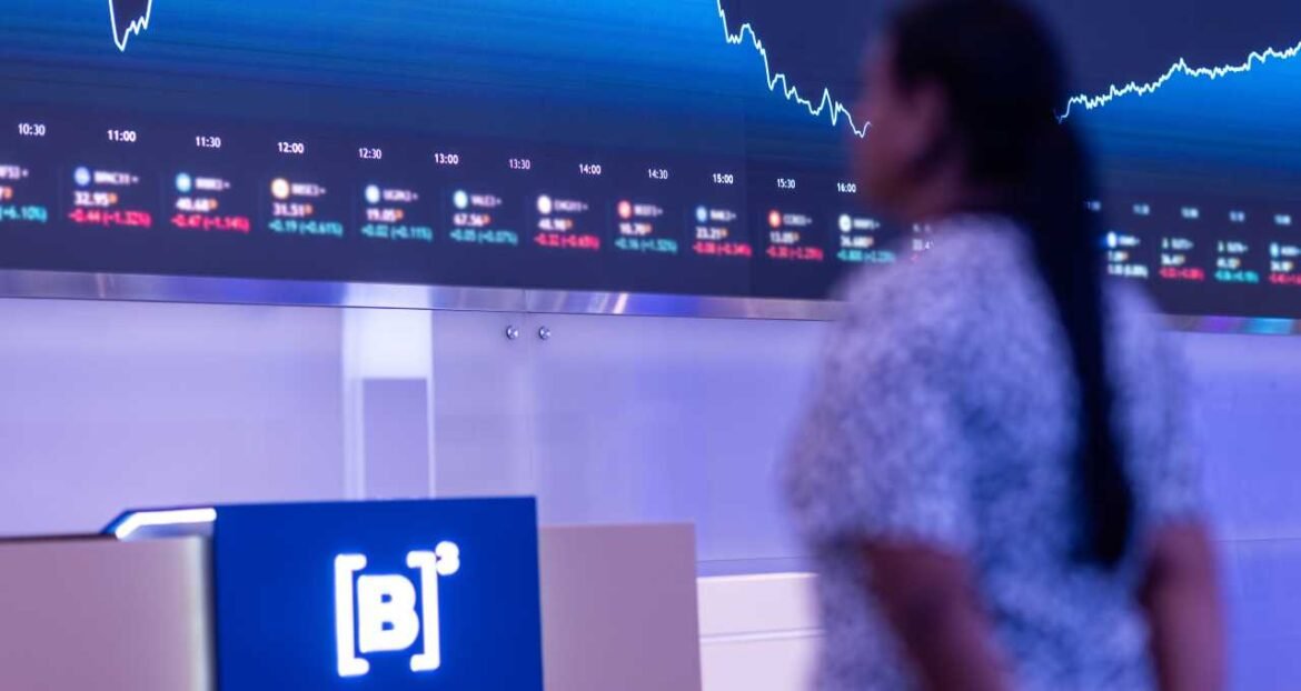 Ibovespa Futuro recua e atinge 186.991 pontos nesta terça-feira (3)