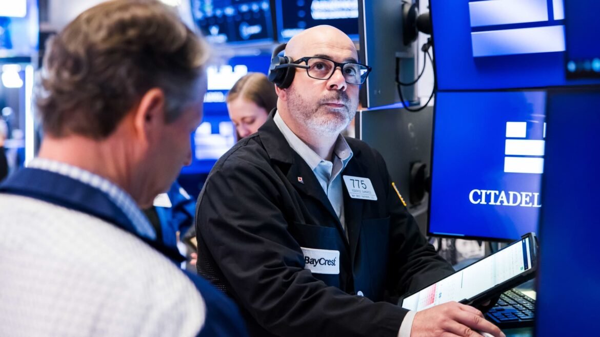 Morgan Stanley alerta para acompanhar as taxas, pois a correção das ações está quase no fim.