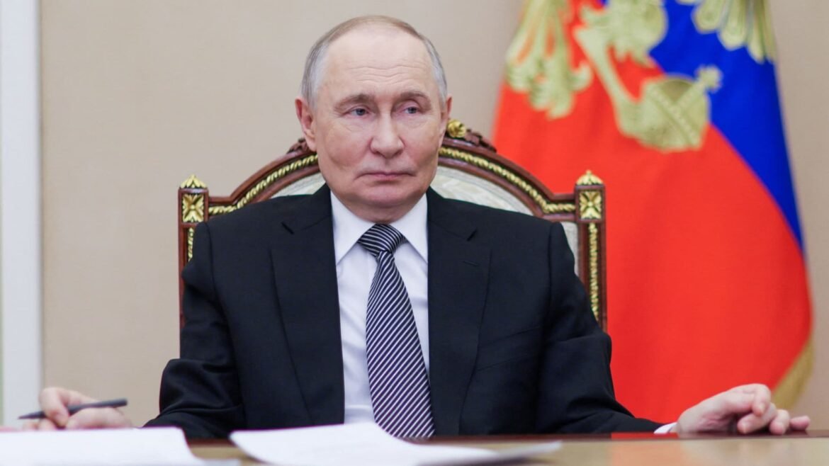 Trump acredita que o líder russo Putin está apoiando o Irã.