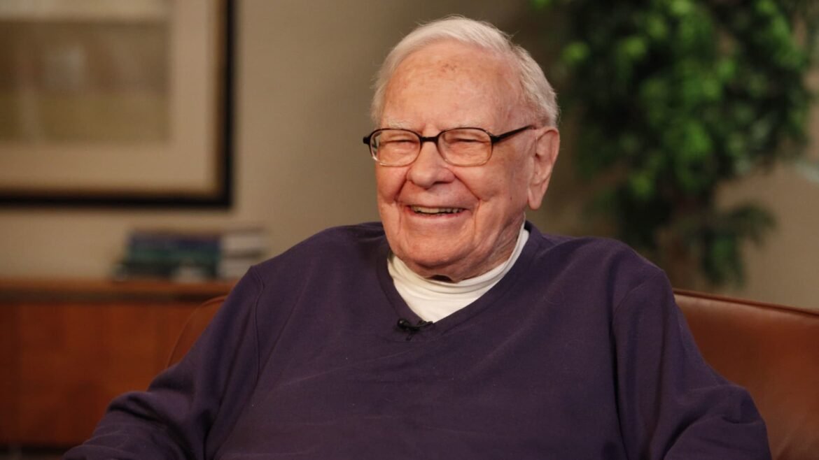 Buffett pode interromper doações à instituição de caridade de Gates devido às ligações de Bill com Epstein.