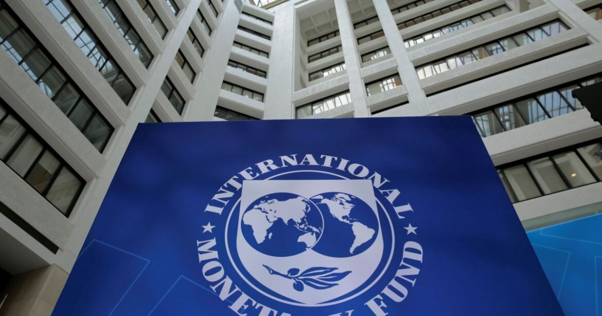 Guerra prolongada pode forçar medidas difíceis por parte dos Bancos Centrais, aponta FMI.