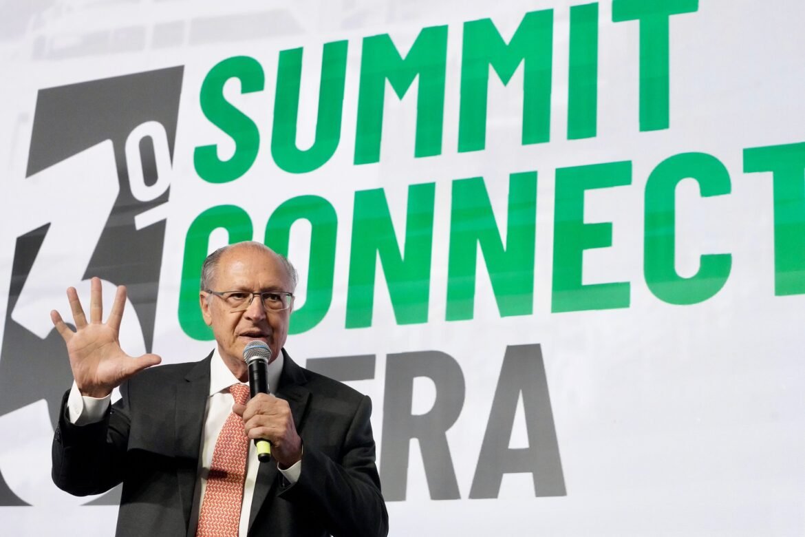 Lula tem a oportunidade de demonstrar o progresso do Brasil