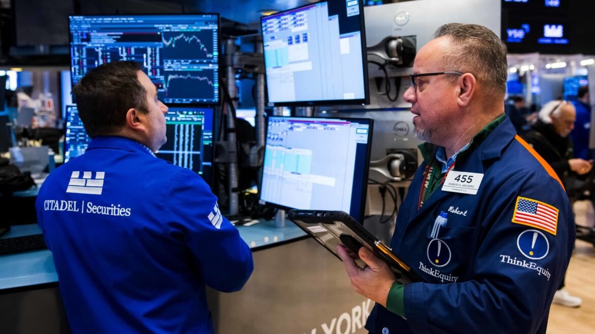 Mercado de ações hoje: Atualizações ao vivo