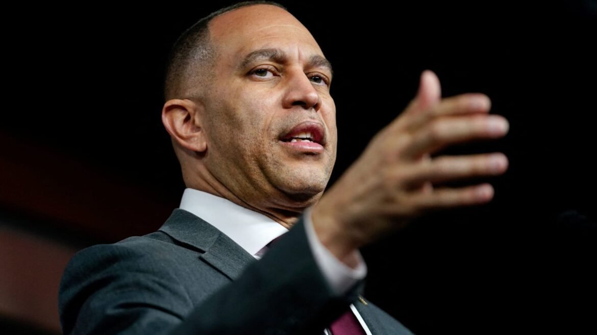 Os democratas prometem reagir após decisão do Supremo sobre a Lei de Direitos de Voto.