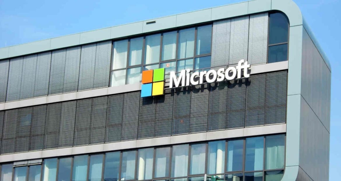 Receita da Azure cresce 40%, enquanto investimentos ficam US$ 3 bilhões abaixo do esperado