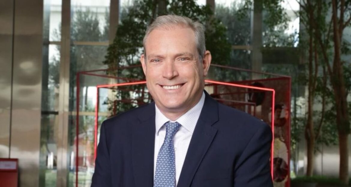 “Taxa de 15% ou 13% não altera a realidade dos devedores”, afirma diretor do Santander.