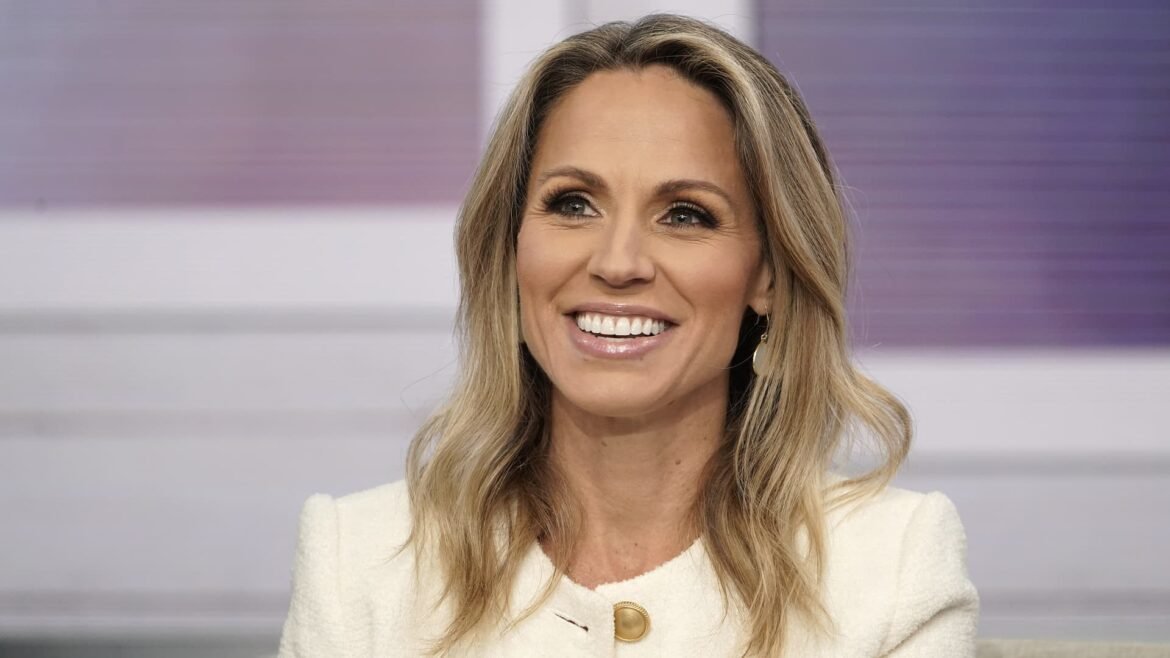 Trump escolhe Nicole Saphier como nova cirurgiã-geral após dispensar Casey Means.