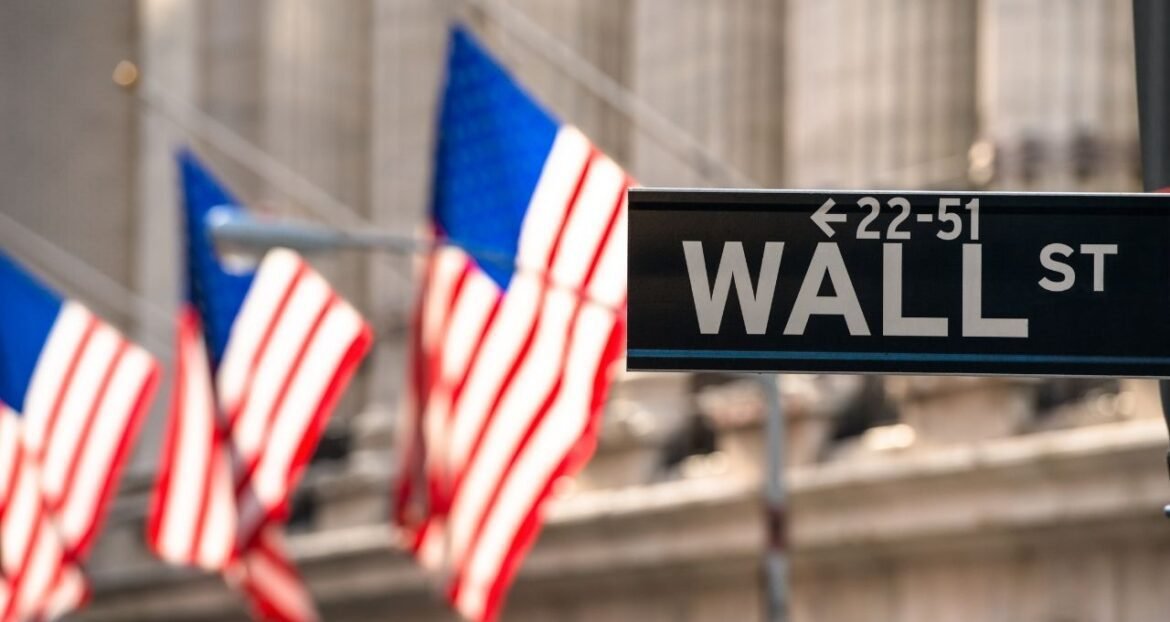 Wall Street avança com expectativas de reinício das negociações EUA-Irã após declarações de Trump
