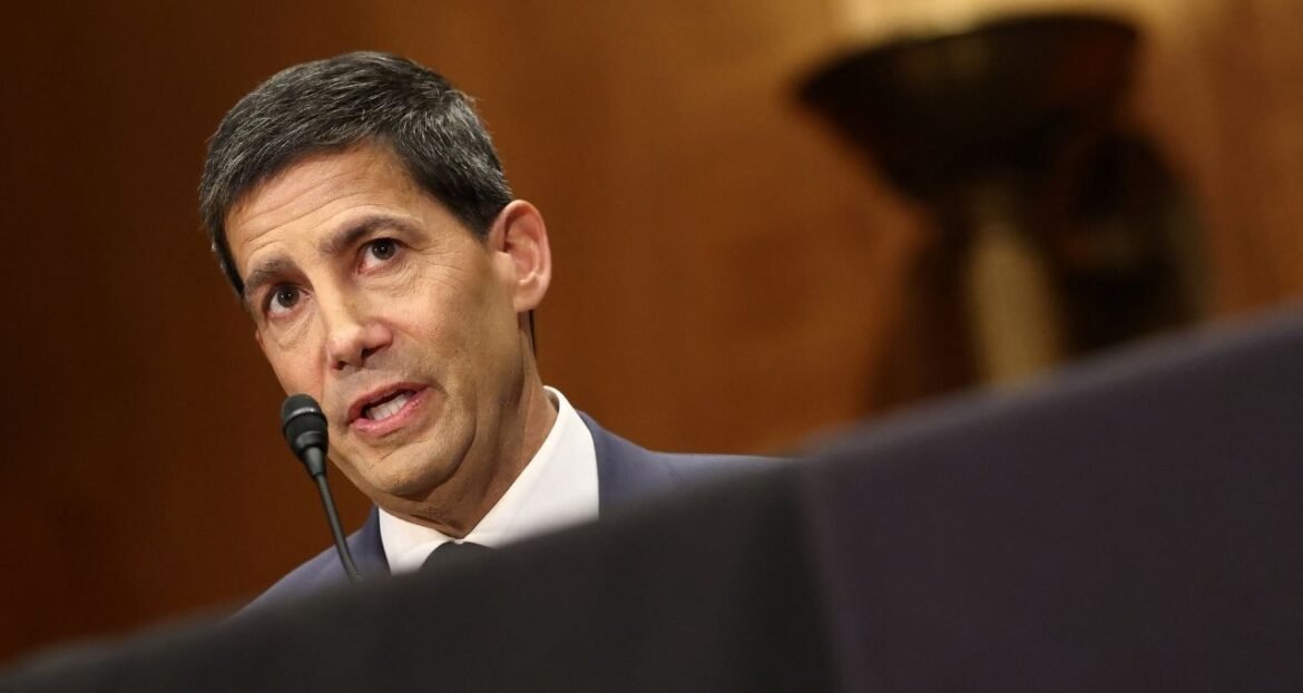 A decisão de Kevin Warsh antes de assumir o Fed: vendendo uma fortuna.