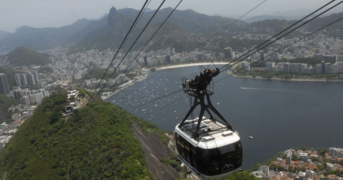 Após saldo negativo em 2025, setor de Turismo gera 8 mil novos empregos em março, revela MTE.