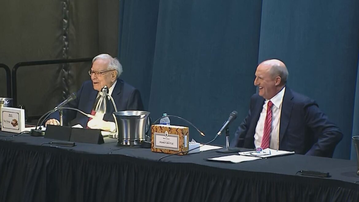Berkshire Hathaway investe US$ 2,6 bilhões na Delta Air Lines e retoma participação no setor aéreo.