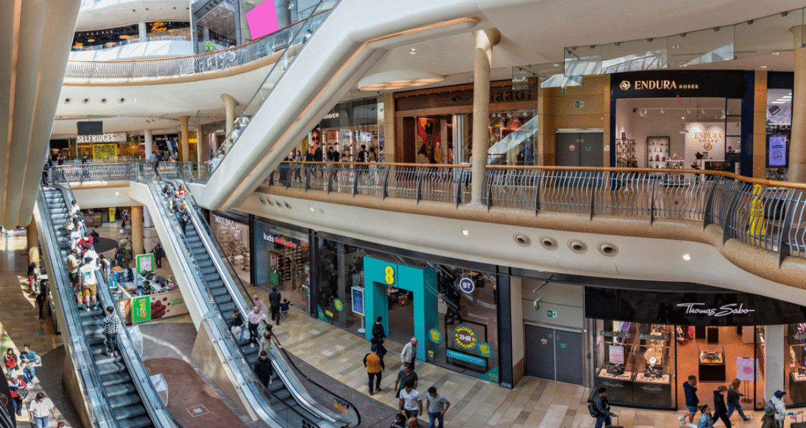 Fundo Imobiliário de Shopping Lança Oferta de R$ 1 Bilhão; IFIX Apresenta Queda