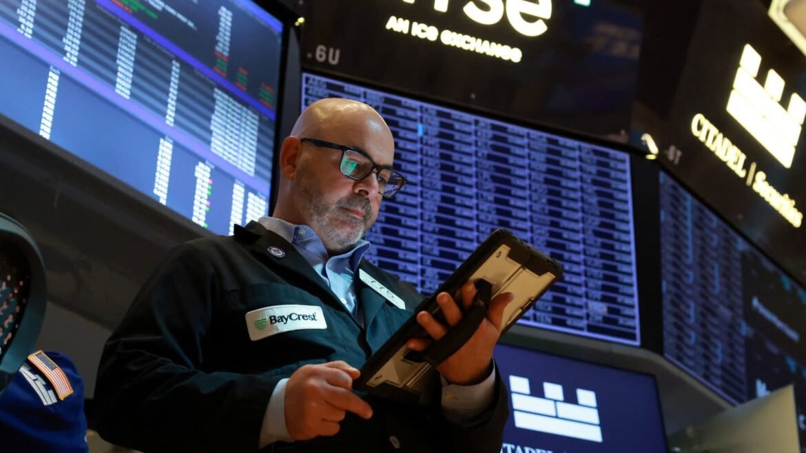 Jim Cramer recomenda comprar essas duas ações — incluindo uma com quase 20% de valorização.