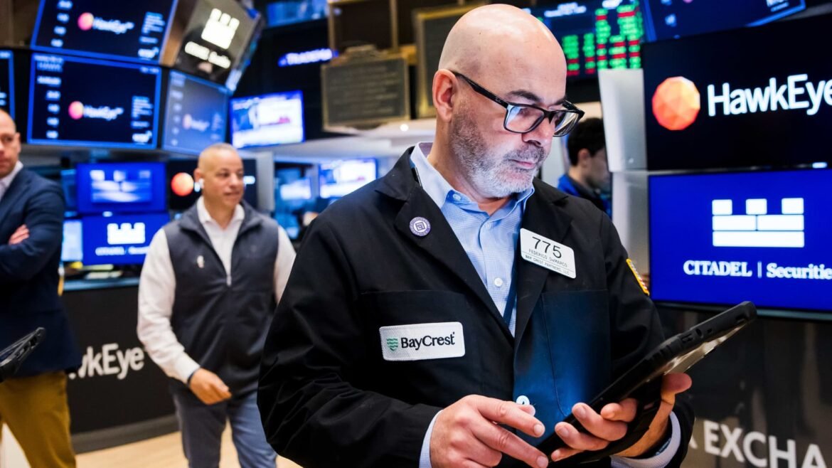 Mercado de Ações Hoje: Atualizações ao Vivo