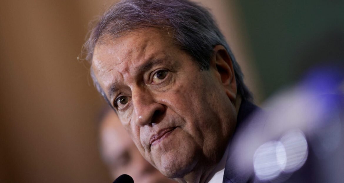 Presidente do PL afirma: 'Não consideramos retirar Flávio da disputa'