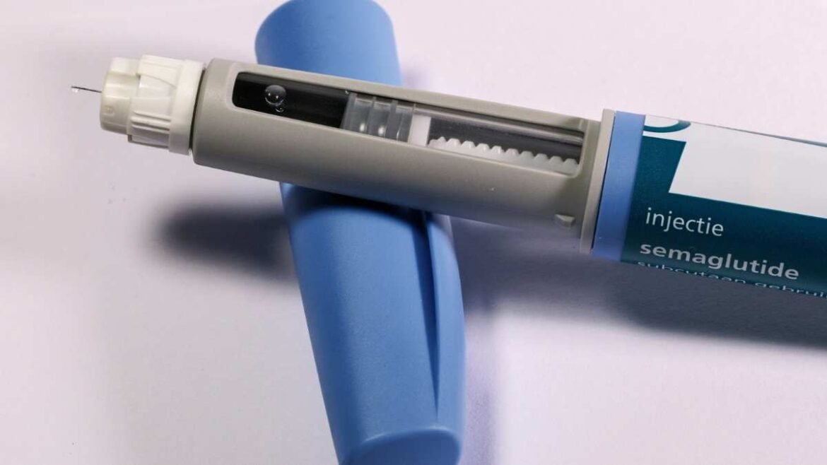 Santander prevê efeitos benéficos para Hypera (HYPE3) e setor farmacêutico.
