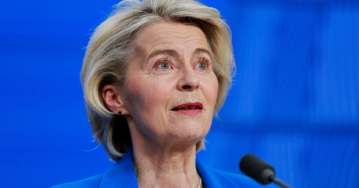 Von der Leyen responde à ameaça de tarifas de Trump contra a UE