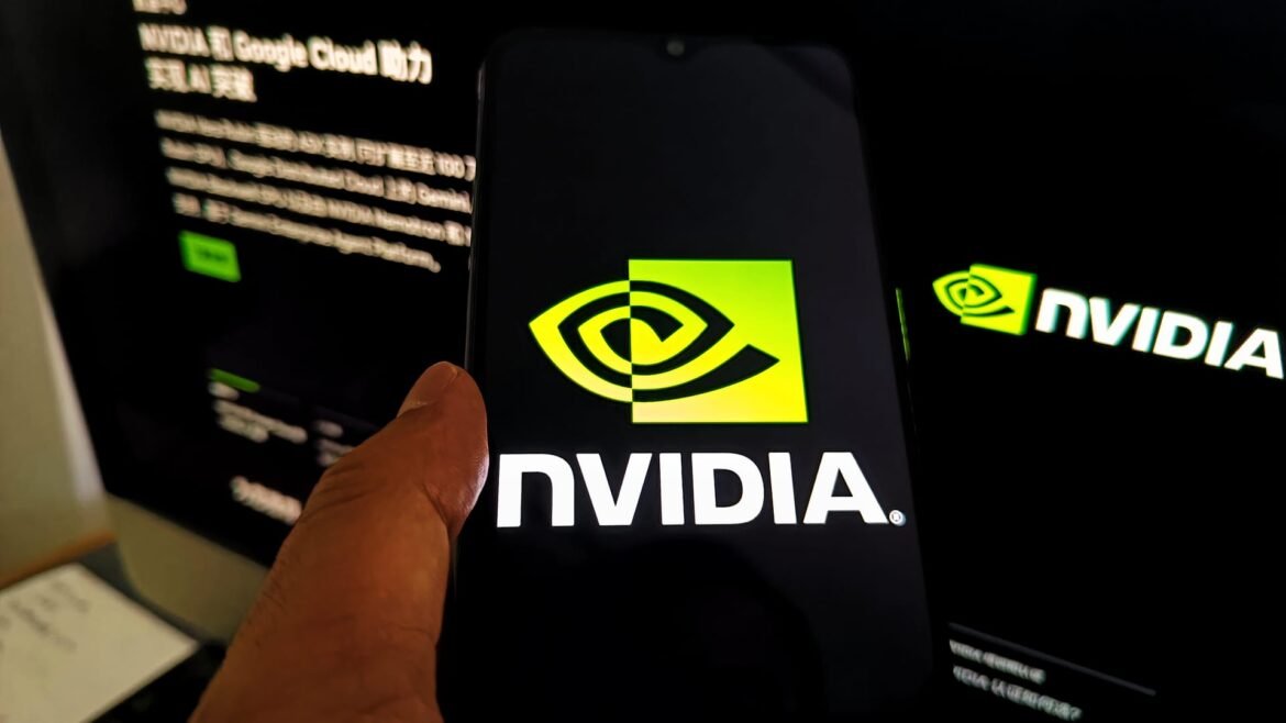 Ações com as maiores movimentações no pré-mercado: NNVDA, ARM, QCOM