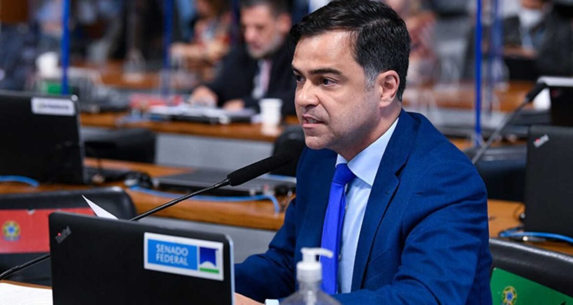 Bandeira tarifária de julho será amarela, mantendo o mesmo nível de junho, afirma diretor da Aneel.
