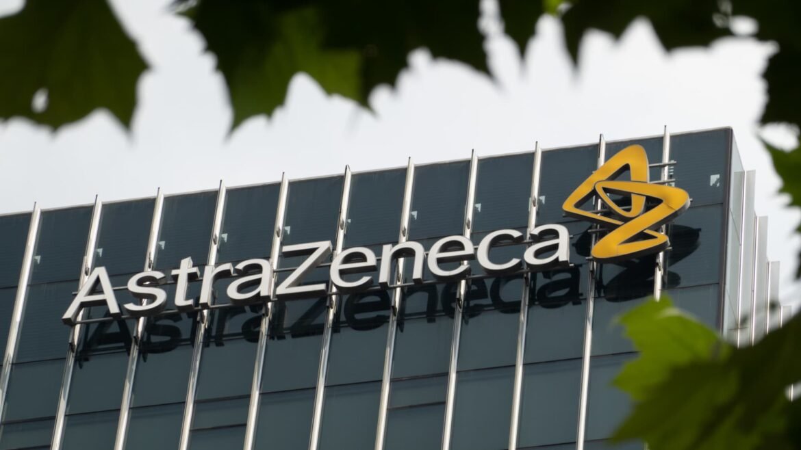 CEO da AstraZeneca afirma que a IA está transformando o desenvolvimento de medicamentos e aumentando as chances de sucesso.