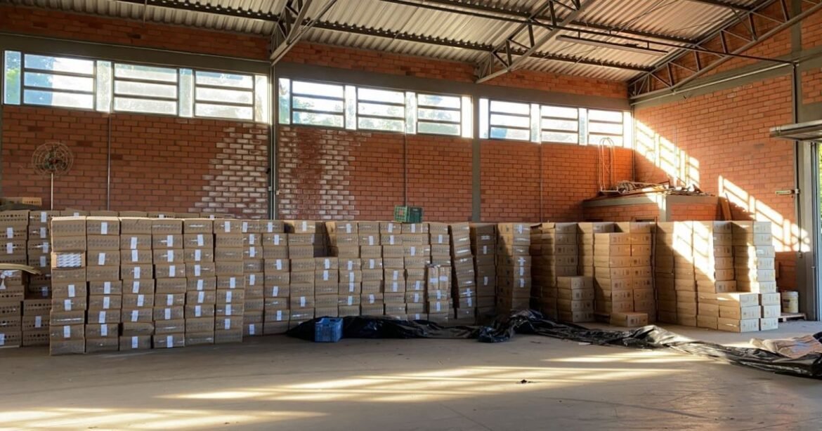 Crime e mercado ilegal geram prejuízo de R$ 107 bilhões anuais para a indústria, revela CNI.