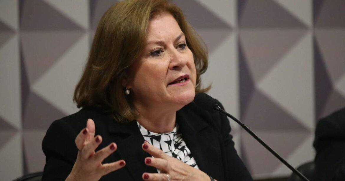 Governo reduz dívida das famílias de R$ 20 bilhões para R$ 3 bilhões com o Desenrola 2.0.