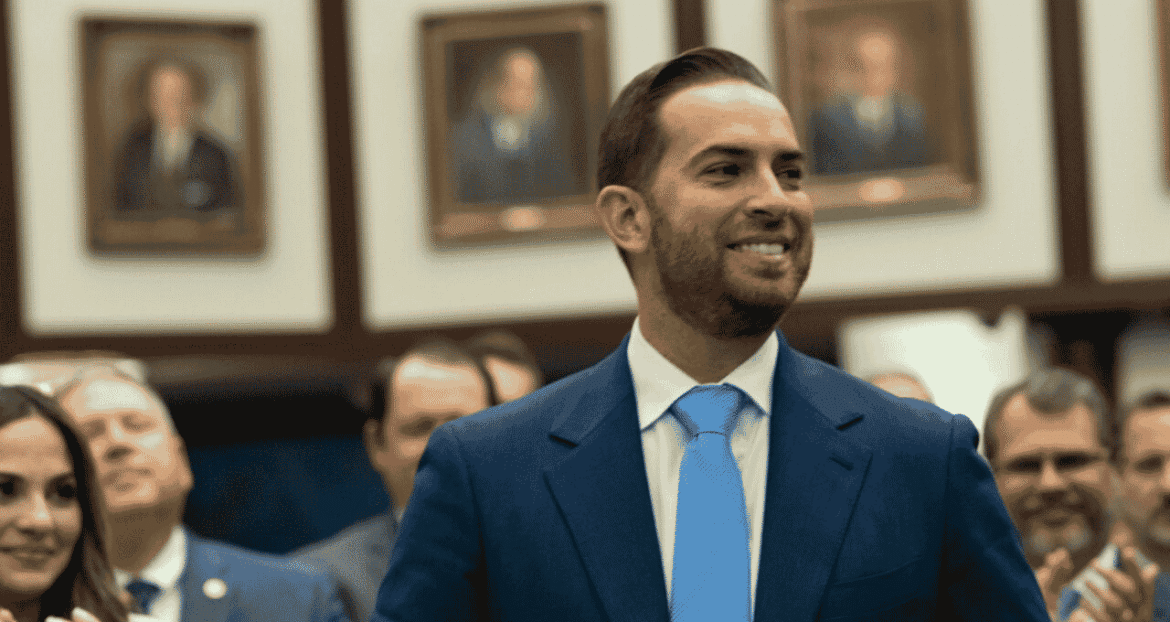 Quem é o deputado escolhido por Trump para ser embaixador dos EUA no Brasil e quais são suas opiniões?