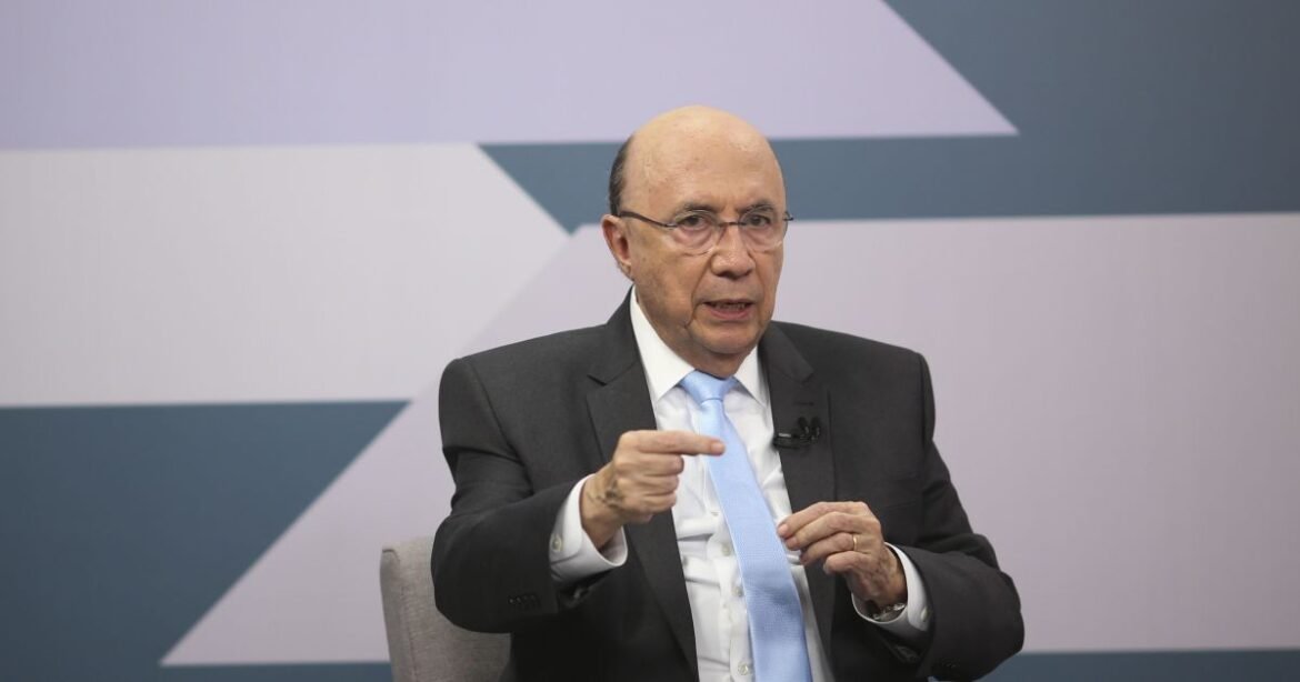 Tarifa alta dos EUA tem viés político, mas é temporária, afirma Meirelles.