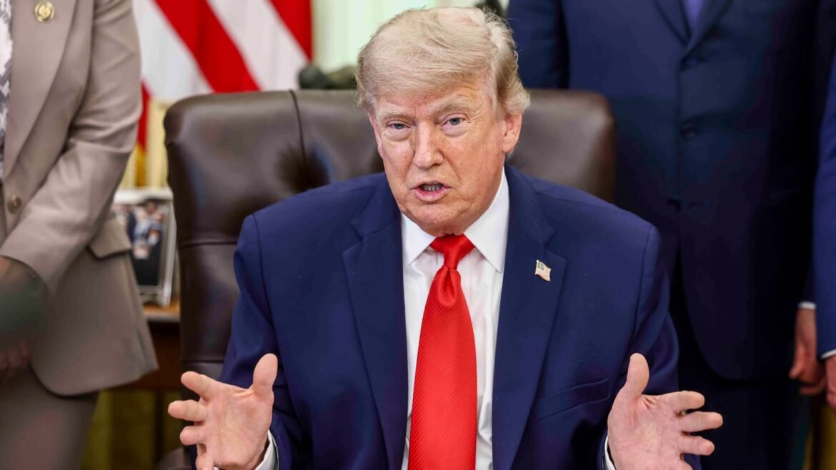 Trump anuncia que acordo com o Irã será assinado no domingo, Estreito de Ormuz abrirá imediatamente em seguida.