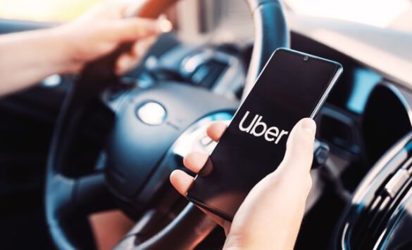 Uber, Nuro e Lucid preveem lançamento de serviço de robotáxi em Houston para 2027