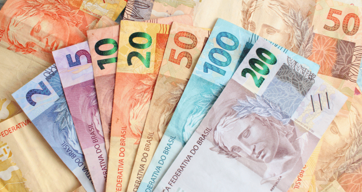 As 10 ações do Santander para julho; carteira apresenta retorno de 12,8% em 2026.