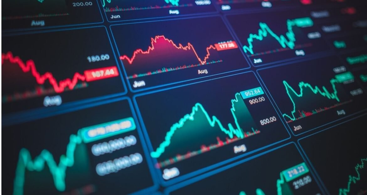 Compre ações do Banco do Brasil (BBAS3) e venda PetroRecôncavo (RECV3) para lucrar até 1,50% hoje, conforme análise da Ágora.