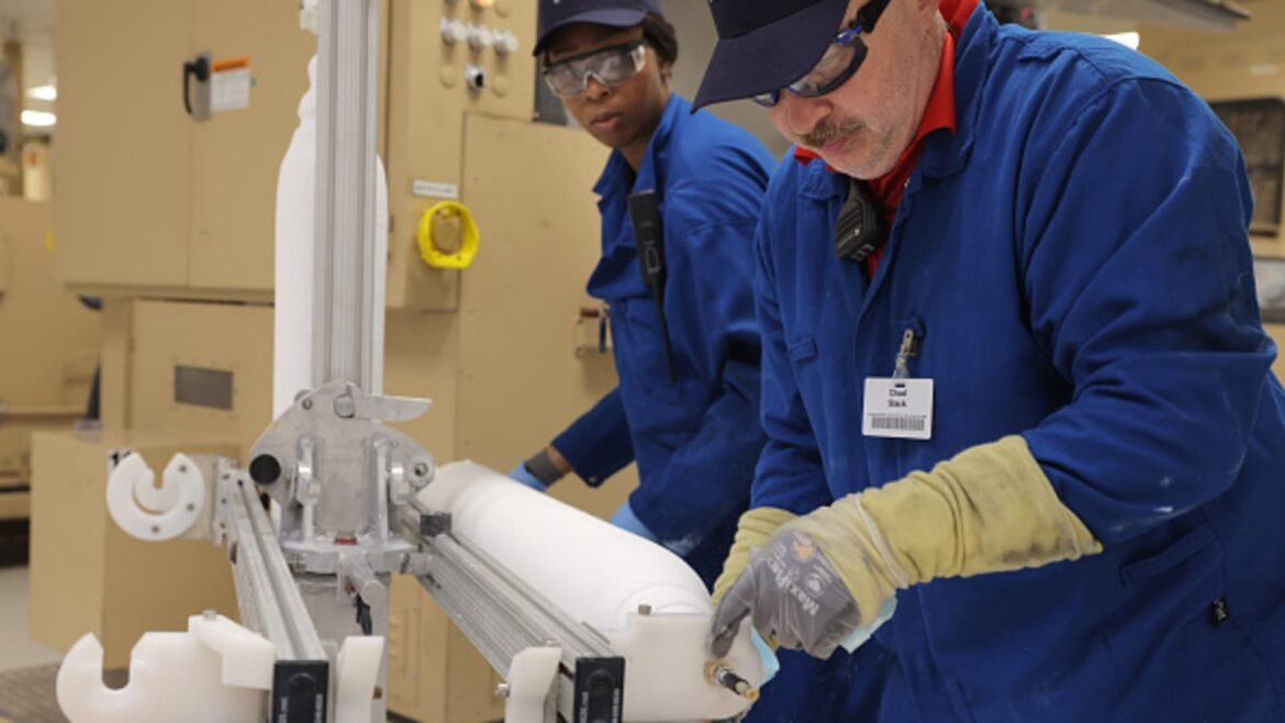 Corning despenca apesar de resultados sólidos — veja nosso plano para a ação