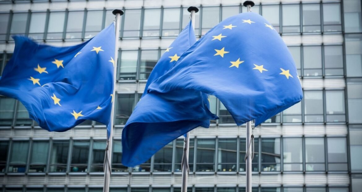 Decisão de juros na Europa e índices de atividade: entenda os principais indicadores da semana