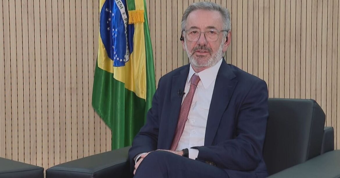 Lei de Reciprocidade: 'Não Justifica Perder a Razão', Afirma Ministro
