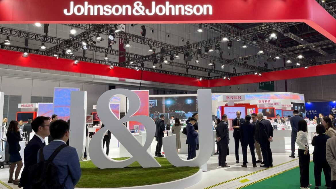 Recuperação das Ações de IA: Por que a Revisão da Orientação de Lucros da J&J Não Deve Preocupar Você