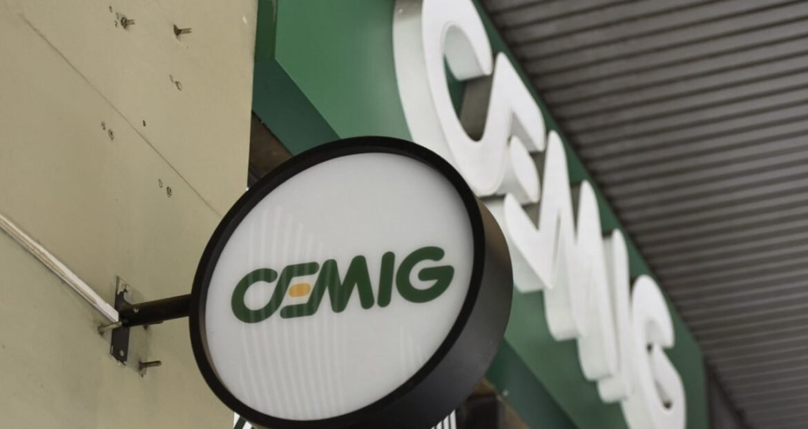 Ações da Cemig (CMIG4) despencam com troca de CEO à vista